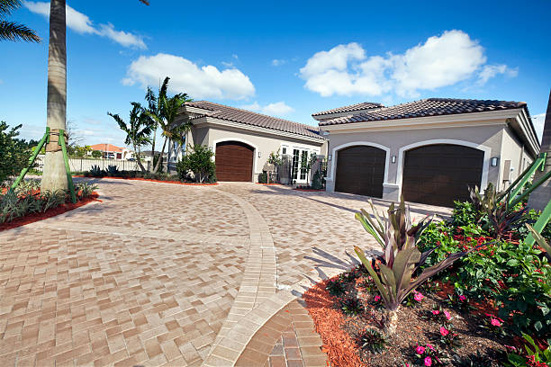 Best Decorative Driveway Pavers  in Lincolnia, VA