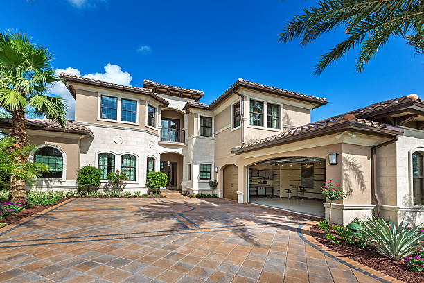 Best Driveway Pavers Contractor  in Lincolnia, VA